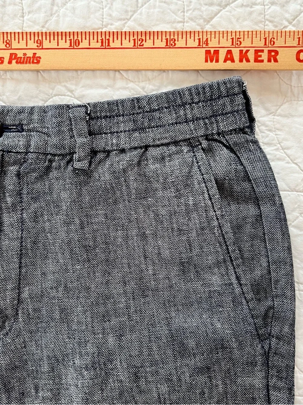 Banana Republic Men's Straight Linen Blend Pants in Charcoal Gray GQ Prepster
